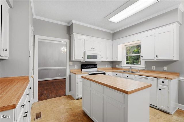202 N Marion Drive, Goldsboro, NC 27534