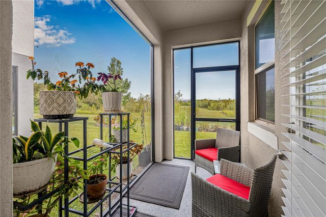 31603 BLUE PASSING LOOP, Wesley Chapel, FL 33545