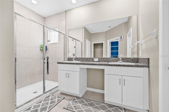 31603 BLUE PASSING LOOP, Wesley Chapel, FL 33545
