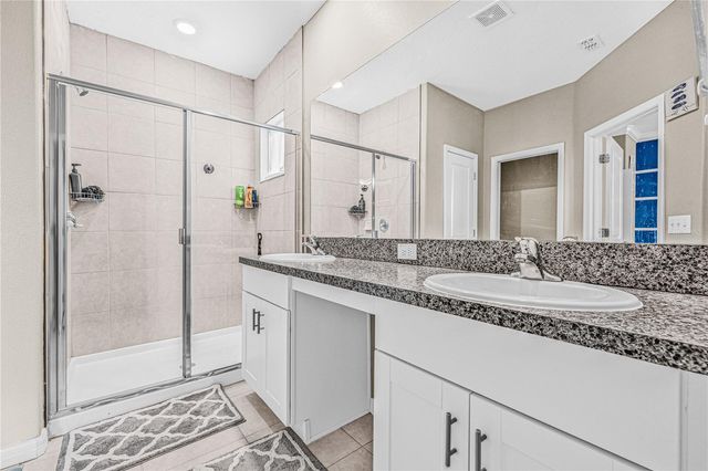 31603 BLUE PASSING LOOP, Wesley Chapel, FL 33545