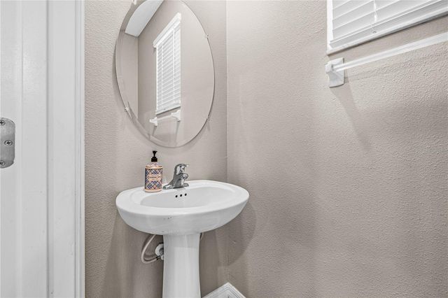 31603 BLUE PASSING LOOP, Wesley Chapel, FL 33545