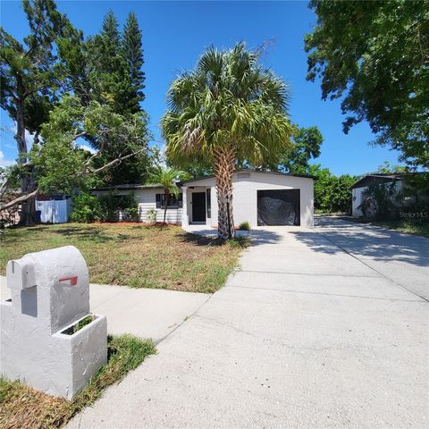 5107 CRESTHILL DRIVE, Tampa, FL 33615