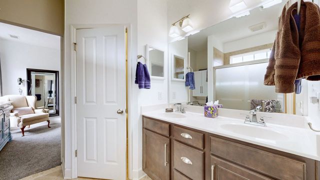 3326 Balfron Dr, Nolensville, TN 37135