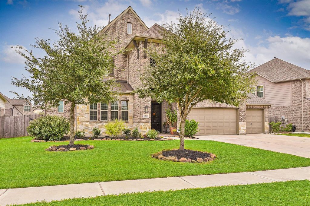 33580 Green Prairie Drive, Brookshire, TX 77423