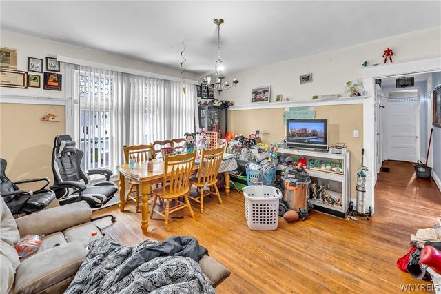 32 Richfield Avenue, Buffalo, NY 14220