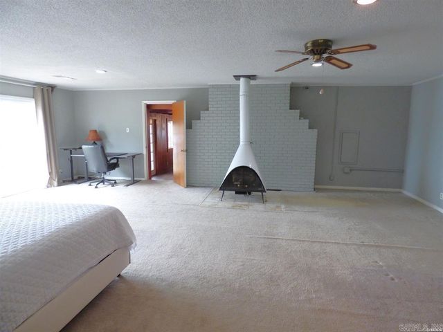 213 Long Island, Hot Springs, AR 71913