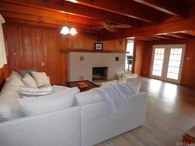 213 Long Island, Hot Springs, AR 71913