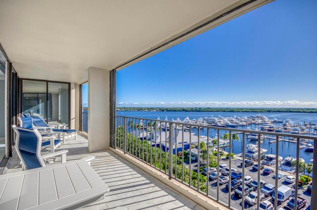 120 Lakeshore Drive 937, North Palm Beach, FL 33408