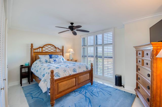 120 Lakeshore Drive 937, North Palm Beach, FL 33408