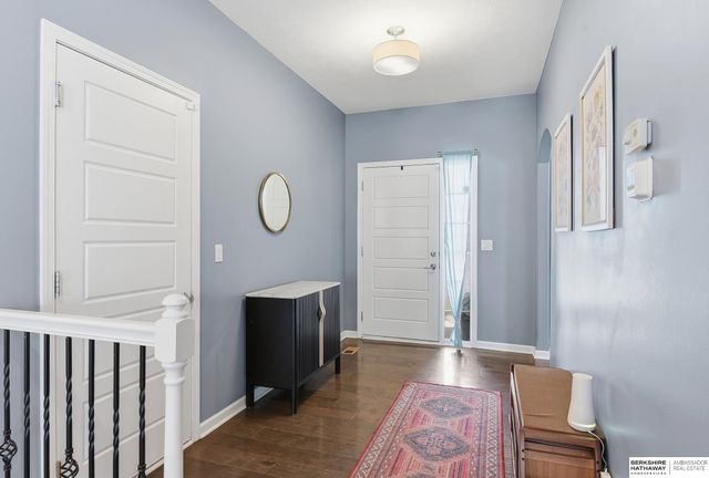 11003 Superior Drive, Papillion, NE 68046