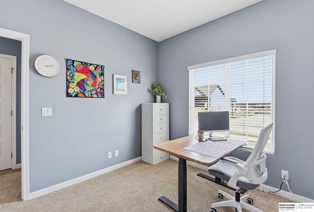 11003 Superior Drive, Papillion, NE 68046