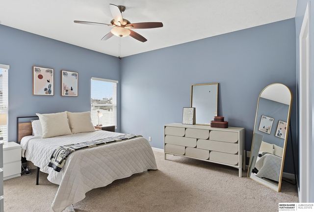 11003 Superior Drive, Papillion, NE 68046