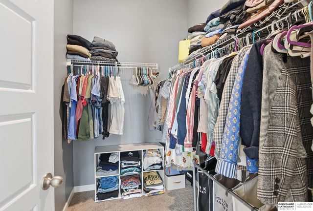 11003 Superior Drive, Papillion, NE 68046