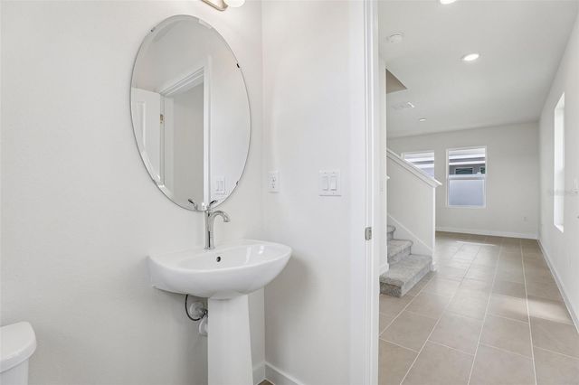2704 MEADOW CREST DRIVE, St Cloud, FL 34773