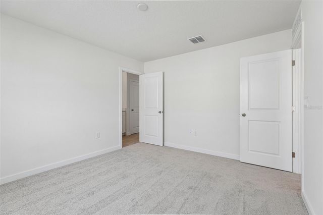 2704 MEADOW CREST DRIVE, St Cloud, FL 34773
