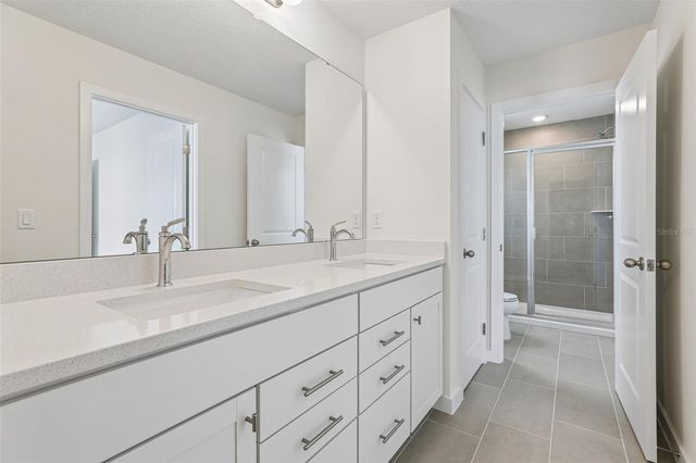 2704 MEADOW CREST DRIVE, St Cloud, FL 34773