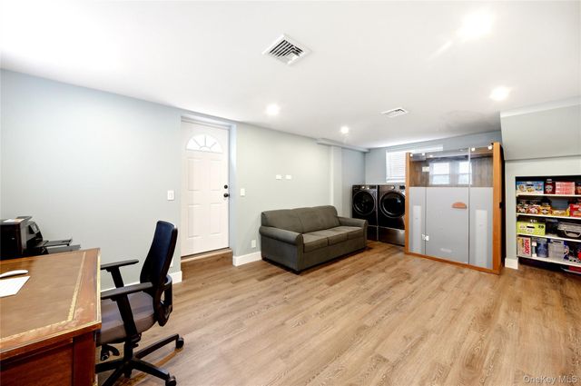9 Harding Avenue, Yonkers, NY 10704