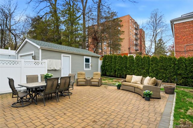 9 Harding Avenue, Yonkers, NY 10704