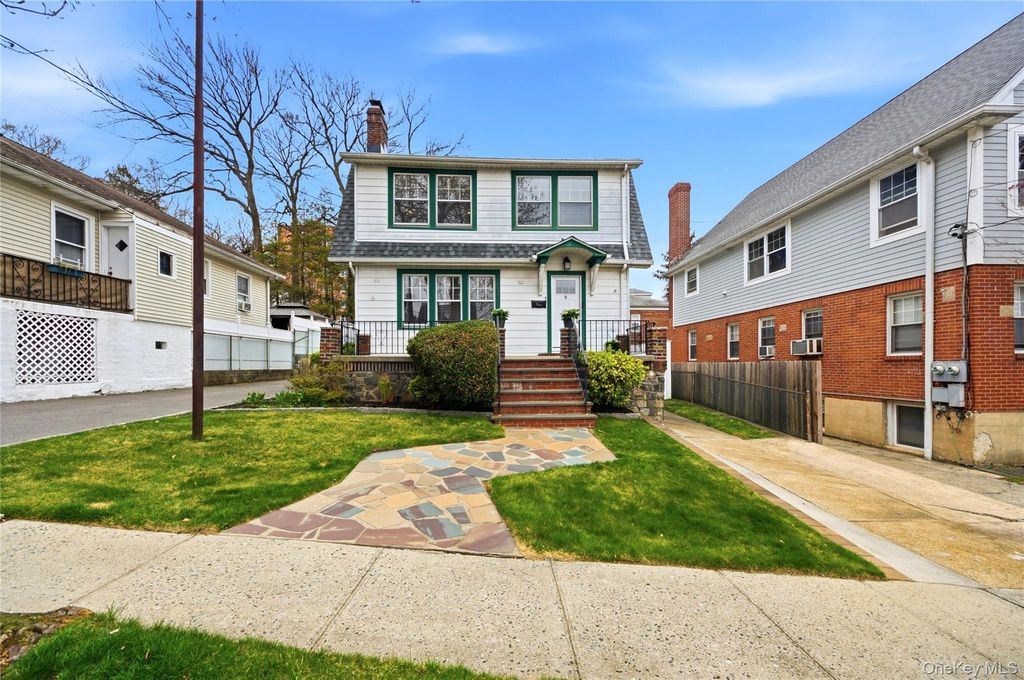 9 Harding Avenue, Yonkers, NY 10704