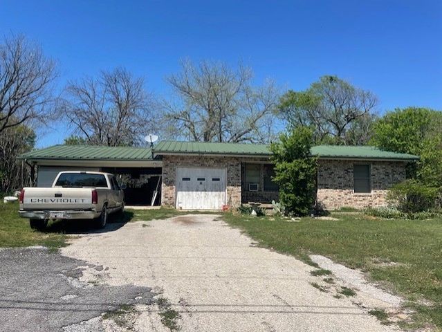 604 Goshen Road, Springtown, TX 76082