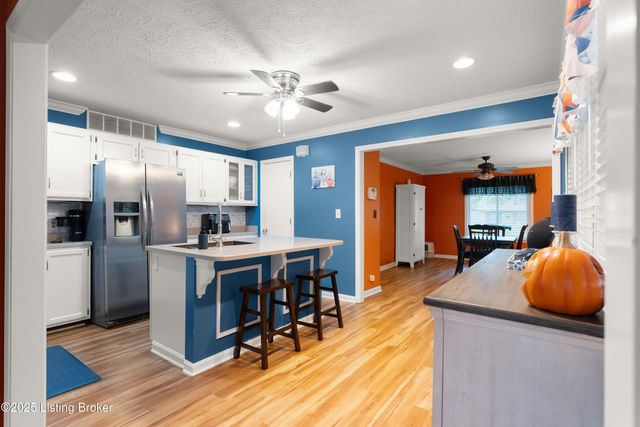 252 MOSER RD, Louisville, KY 40223