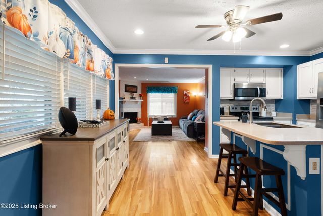 252 MOSER RD, Louisville, KY 40223