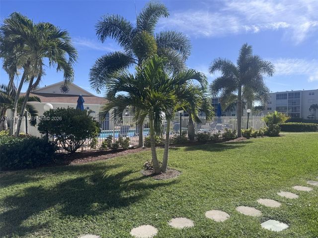 1025 SE 3rd Ave 102, Dania Beach, FL 33004