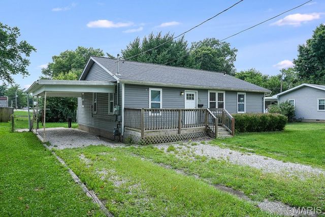 809 Dewey Street, Belleville, IL 62221
