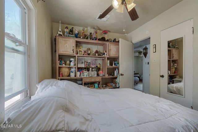 7233 STILES, El Paso, TX 79915