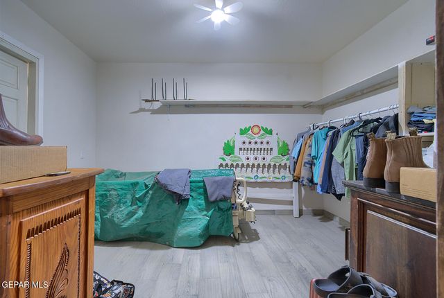 7233 STILES, El Paso, TX 79915