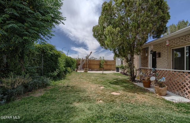 7233 STILES, El Paso, TX 79915