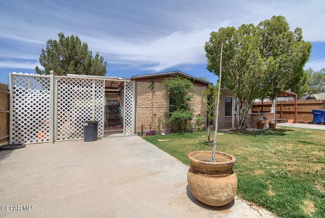 7233 STILES, El Paso, TX 79915