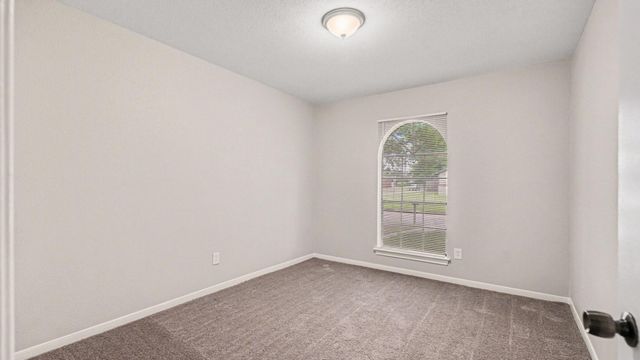 2702 Meandering Trail, Houston, TX 77339