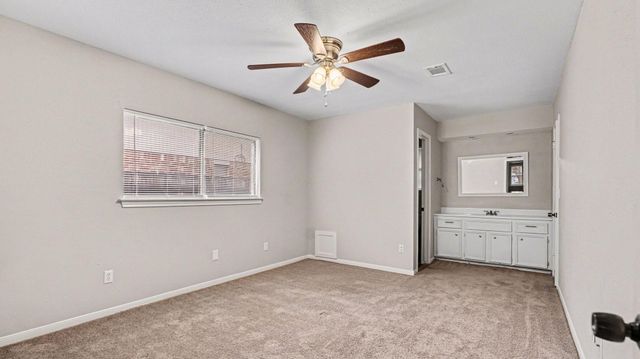 2702 Meandering Trail, Houston, TX 77339