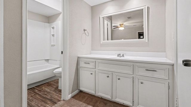 2702 Meandering Trail, Houston, TX 77339