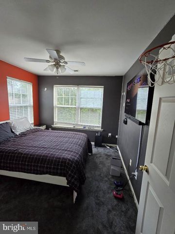 23 TAVERN LN, Sicklerville, NJ 08081