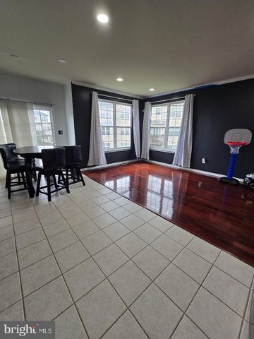 23 TAVERN LN, Sicklerville, NJ 08081