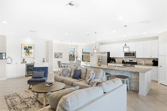 6025 WORSHAM LANE 102, Bradenton, FL 34211