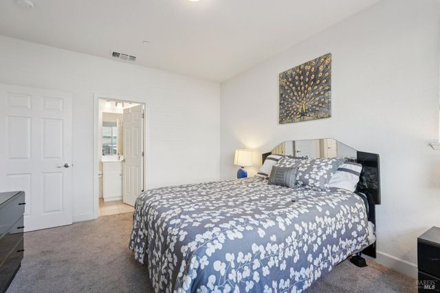 3042 Vasquez Ct, Vacaville, CA 95688