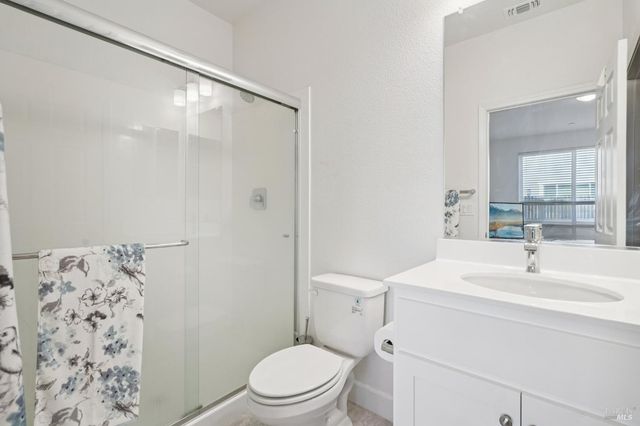 3042 Vasquez Ct, Vacaville, CA 95688