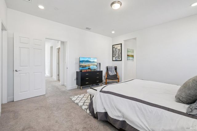 3042 Vasquez Ct, Vacaville, CA 95688