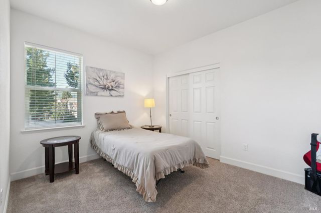 3042 Vasquez Ct, Vacaville, CA 95688