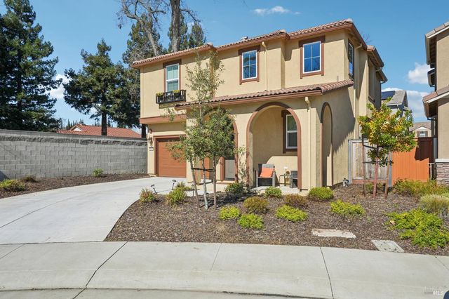 3042 Vasquez Ct, Vacaville, CA 95688