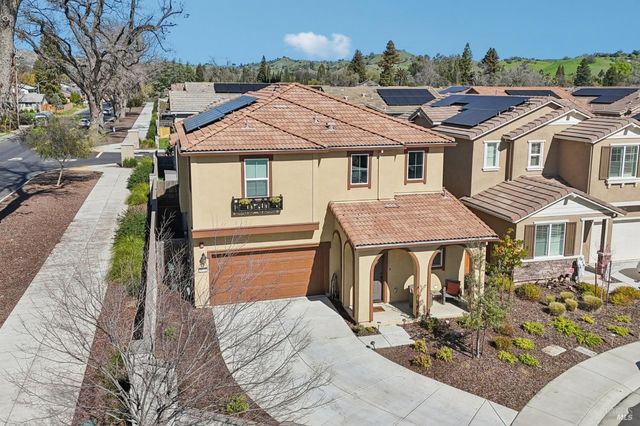 3042 Vasquez Ct, Vacaville, CA 95688