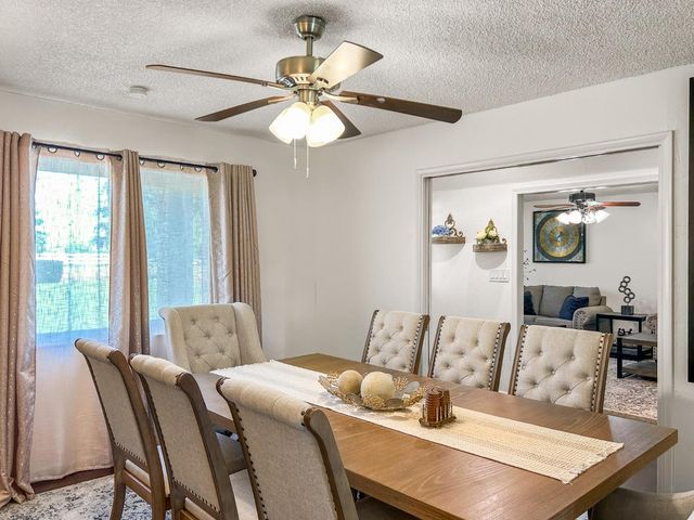 8099 E Nees Avenue, Clovis, CA 93619