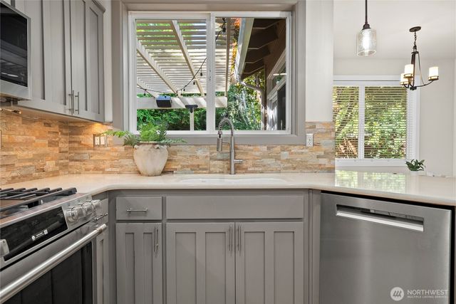23100 SE 238th Street, Maple Valley, WA 98038