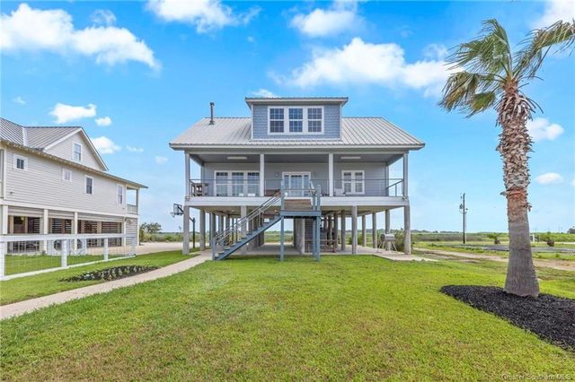 3785 Lake Breeze Road, Lake Charles, LA 70605