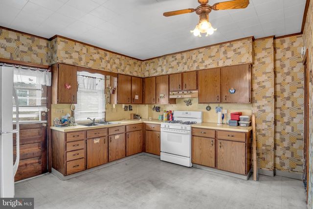 144 N 2ND ST, Steelton, PA 17113