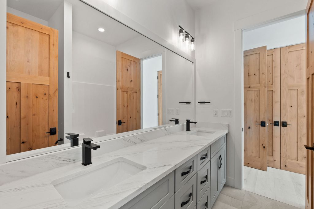 292 Turnberry Terrace, Columbia Falls, MT 59912 photo 40