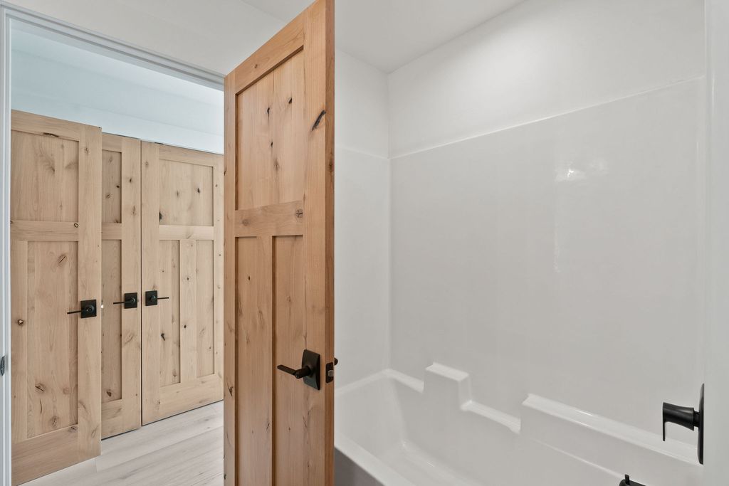 292 Turnberry Terrace, Columbia Falls, MT 59912 photo 42